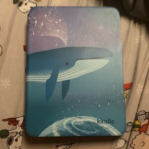 Kindle 2022/2024 6 inch Blue Space Whale Case